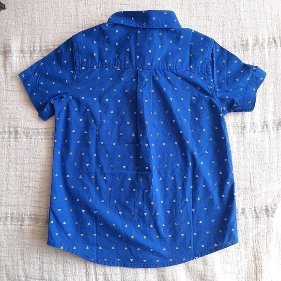 The Children's Place Blue Button Up Collared Shirt size 4T - Picture 2 of 5